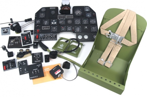 RMK 05-04 Republic P - 47 D Thunderbolt FERTIG