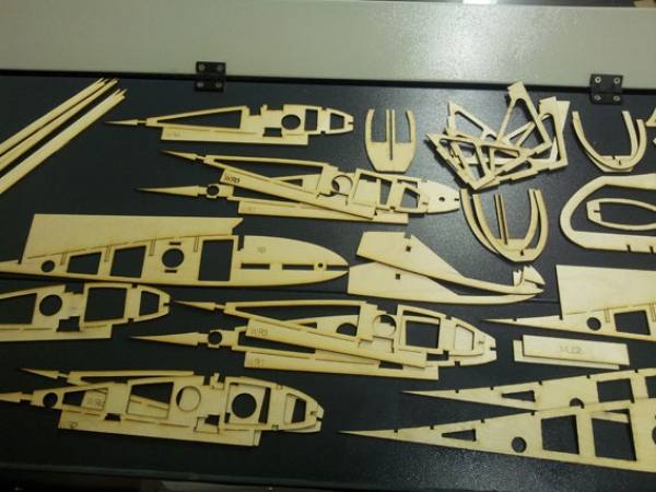 1/6 Horten H IV 3333 mm Nurflügel mit Bauplan - Holz-Bausatz cnc lasercut