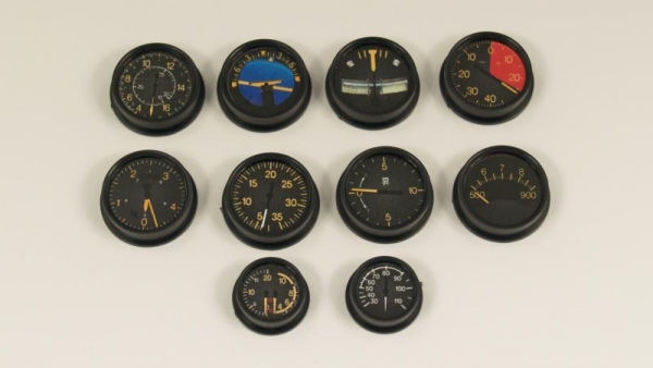 Cockpit Instrumente WW II aircraft Japan
