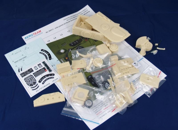 2034-4 Seitenteile-Kit P-51 D